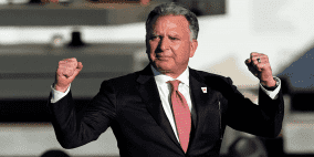 هل تنجح الصفقة؟