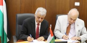"التربية" ومؤسسة منيب وأنجلا المصري توقعان اتفاقية لخدمة قطاع التعليم