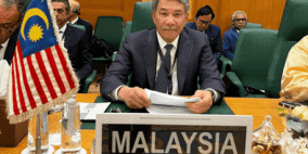 وزير خارجية ماليزيا يدعو لتعليق عضوية إسرائيل في الأمم المتحدة
