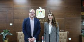 وزيرة العمل تبحث مع القائم بأعمال سفارة النرويج الأوضاع الاقتصادية والاجتماعية للعمال