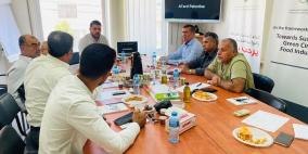 اتحاد الصناعات الغذائية والزراعية يعقد اجتماع للتباحث في قطاع انتاج زيت الزيتون الفلسطيني