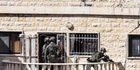 الاحتلال يحوّل منزلين في سلفيت وكفر الديك إلى ثكنات عسكرية ويغلق المدخل الشمالي للمدينة