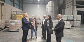 بورصة فلسطين تزور شركة مصانع الزيوت النباتية لتعزيز التعاون الاقتصادي والاستثماري