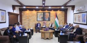 وزير الداخلية يجري جولة ميدانية لاستراحة المسافرين ومرافقها في أريحا