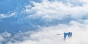 الصين تفتتح أطول جسر في العالم أمام حركة المرور