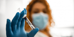 ابتكار لقاح جديد لعلاج الحساسية الشديدة