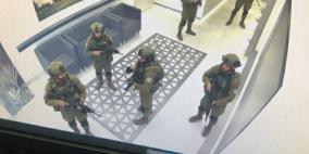 خاص| صورة مفبركة تشعل الفوضى في رام الله.. خبر زائف يختبر وعي المجتمع وخطورة الذكاء الاصطناعي