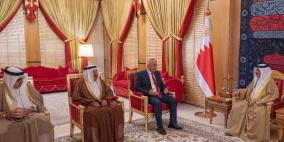 السفير عارف صالح يقدم أوراق اعتماده إلى العاهل البحريني
