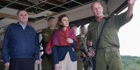 وزير الأمن الإسرائيلي يجري جولة عند الحدود مع لبنان برفقة المبعوثة الأميركية