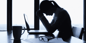 العمل لساعات طويلة يؤثر على الدماغ بشكل كارثي