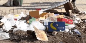 الاحتلال يواصل هدم المحلات والأكشاك في باب العمود بالقدس