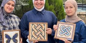 "سوق الإبداع".. شابات فلسطينيات يطلقن مشاريعهن الأولى نحو التمكين الاقتصادي