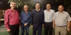 اللواء إياد الأقرع يستقبل وفداً من إدارة النادي الأهلي في قلقيلية