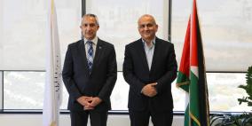 رئيس هيئة سوق رأس المال يلتقي السفير التركي لدى فلسطين