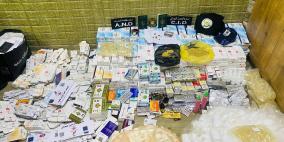 الشرطة تضبط معملا لتصنيع وتزوير الأدوية في طولكرم