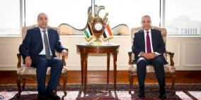 عبد العاطي والشيخ يبحثان التحضيرات الجارية لعقد المؤتمر الدولي لإعادة إعمار غزة