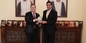 السفير د. جواد عواد يلتقي سفير قطر في الصين