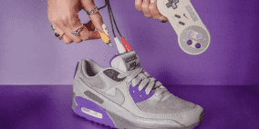 مصمم سنغافوري يحول حذاء "نايك" إلى جهاز ألعاب كامل