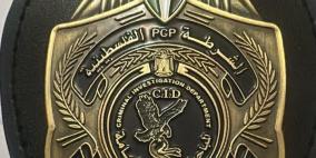 الشرطة تسلّم مرتبات المباحث العامة الشارة الخاصة بالمباحث العامة