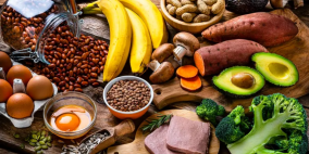 لتعزيز الطاقة: هل المغنيسيوم أفضل أم فيتامين B12؟