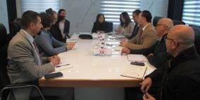 الوزير الميمي يبحث مع الوكالة الفرنسية للتنمية تعزيز المشاريع الاستراتيجية في قطاع المياه