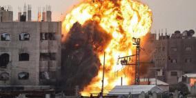 شاهد| طائرات الاحتلال تقصف عمارة سكنية في حي الزيتون شرقي غزة