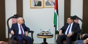 وزير المواصلات يبحث مع اتحاد شركات التأمين القضايا المشتركة وتعزيز السلامة المرورية