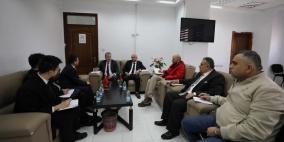 وزارة الاقتصاد تبحث مع نائب السفير الصيني متابعة تنفيذ الاتفاقيات وتعزيز التعاون