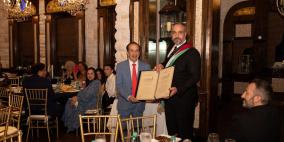 بلدية بيت لحم تمنح المواطنة الفخرية لرجل الأعمال الفلسطيني الأميركي فاروق الشامي 