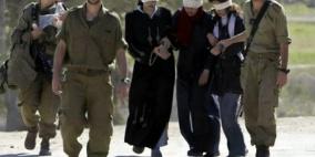 نادي الأسير: الاحتلال يعتقل ما لا يقل عن 15 امرأة في قلقيلية الليلة الماضية