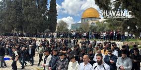 100 ألف مصلِ أدوا صلاة الجمعة في المسجد الأقصى