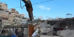 الاحتلال يُجبر مواطنا على هدم منزله في حي البستان ببلدة سلوان