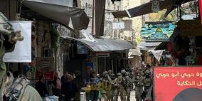 إصابة طفل وشاب برصاص الاحتلال خلال اقتحام مدينة نابلس