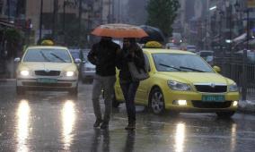 خاص| راصد جوي يكشف لراية تفاصيل المنخفض الجوي القادم وموعد انحساره؟