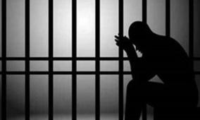 المخابرات الفلسطينية تقبض على مطلوب صادر بحقه أكثر من مذكرة اعتقال