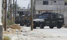 إصابات بالاختناق واعتقال مواطن خلال اقتحام الاحتلال قرية المغير