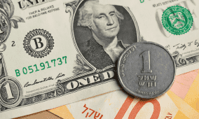 أسعار العملات اليوم.. سعر صرف الدولار والدينار واليورو مقابل الشيكل