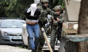 الاحتلال يعتقل 4 مواطنين في الخضر جنوب بيت لحم