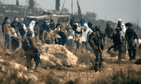 الاحتلال يعتقل راعيا ويحتجز آخرين عقب اعتداء مستوطنين شمال ديراستيا