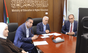وزارتا التربية والثقافة تنظمان فعالية مركزية إلكترونية بعنوان "مدارس فلسطين تقرأ"
