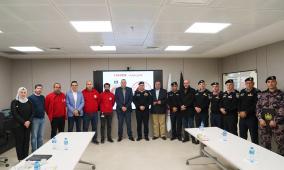 بحضور رئيس الجمعية ومديرها العام.. اللواء ركن أكرم ثوابتة يزور جمعية الهلال الأحمر