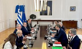    الشيخ يلتقي رئيس الوزراء اليوناني ويبحث معه التطورات في فلسطين والمنطقة