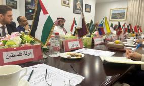 السفير عواد يطلع مجلس السفراء العرب في بكين على تطورات الأوضاع في فلسطين