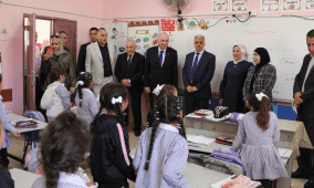 برهم وسفير أذربيجان يتفقدان مدارس رنتيس ويبحثان تعزيز التعاون المشترك