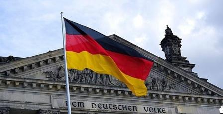 ألمانيا تدعو رعاياها في إسرائيل ولبنان لاتخاذ تدابير عاجلة وسط تصاعد التوتر مع إيران