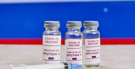 خاص | حقيقة لقاحات السرطان الروسية.. بين الأمل العلمي والواقع السريري