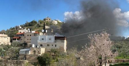 إصابات وإحراق مخزن ومركبة في هجوم للمستوطنين على جالود