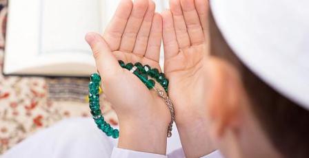 دعاء 17 رمضان 2026 : أدعية مستحبة في السابع عشر