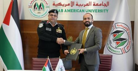 الدفاع المدني والجامعة العربية الأمريكية يوقعان اتفاقية تعاون لتعزيز السلامة العامة