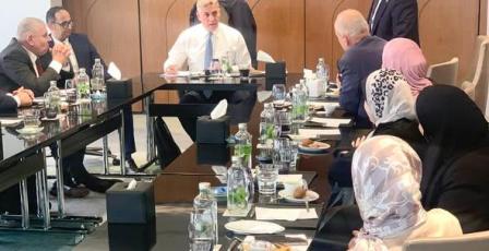 محافظ سلطة النقد يلتقي موظفي سلطة النقد من غزة المتواجدين في مصر